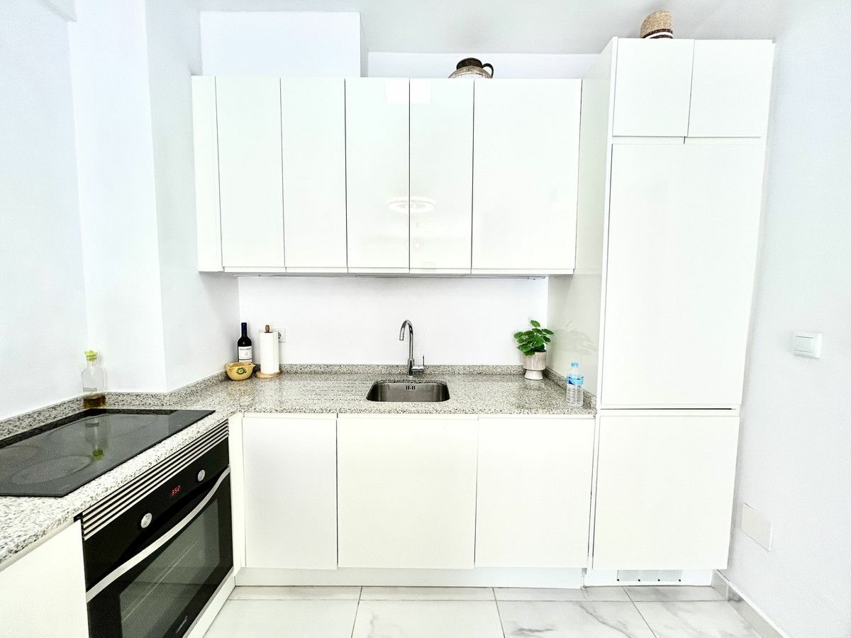 2-bedroom Apartment In Orihuela Costa, Spain (53 M²)