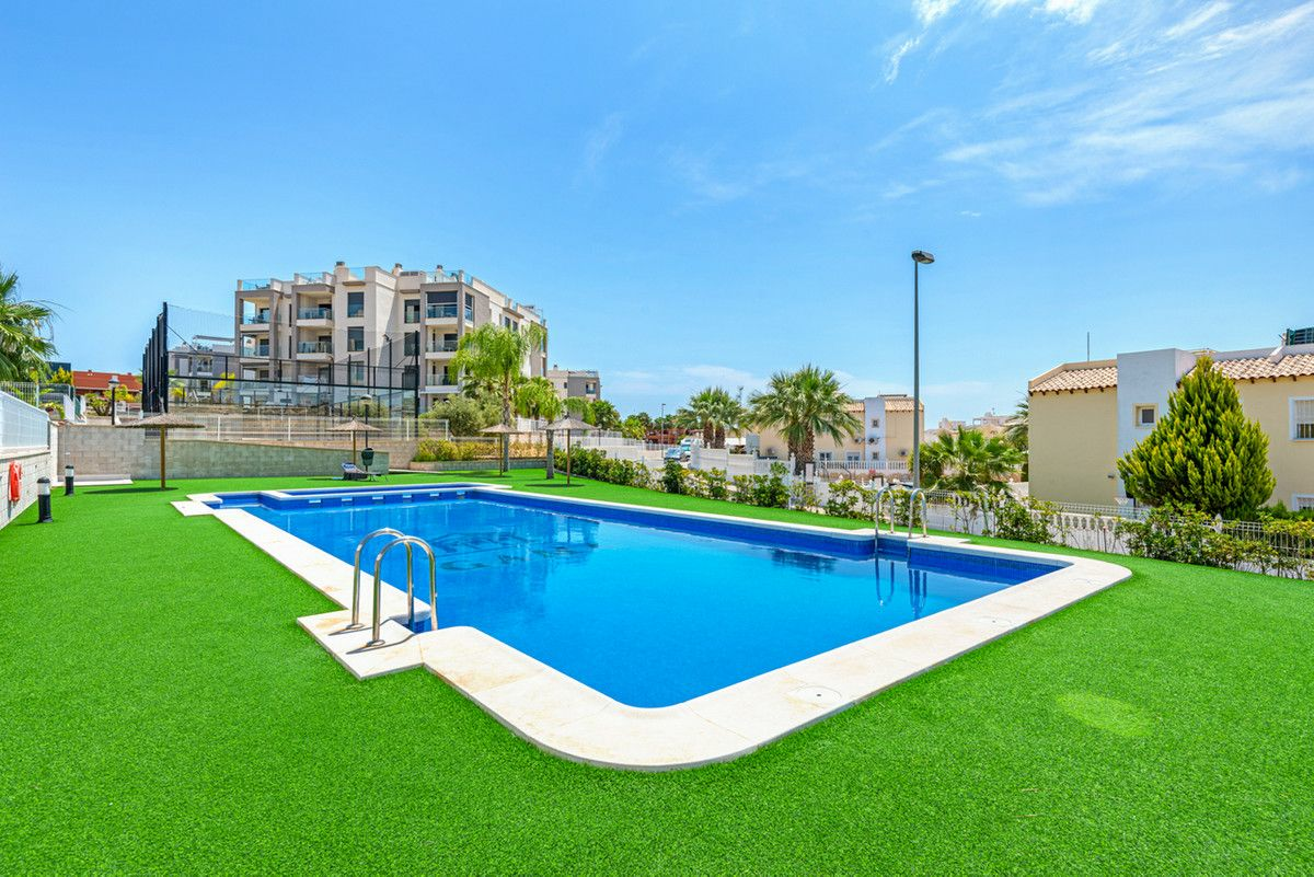 Apartment In Orihuela Costa