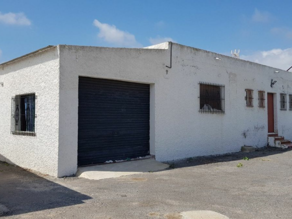 2-bedroom Country House In Los Montesinos, Spain (253 M²)
