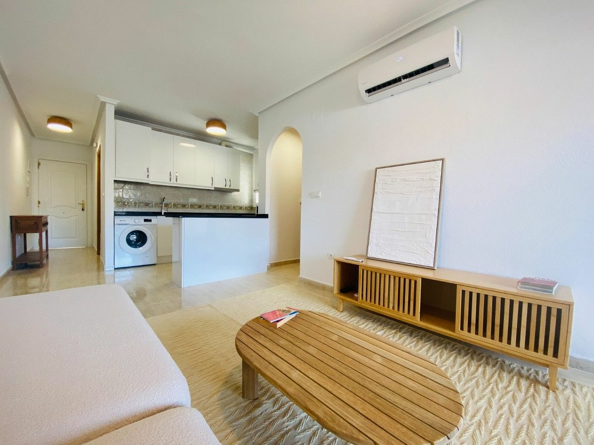 Apartment In Orihuela Costa
