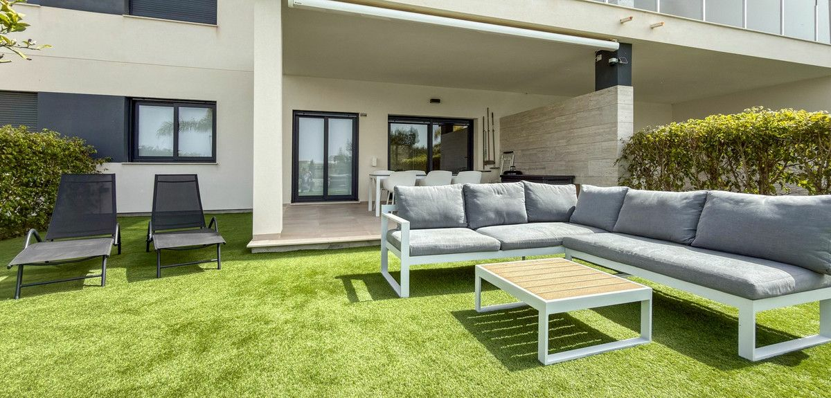 2-bedroom Apartment In Pilar De La Horadada, Spain (75 M²)