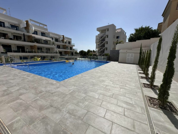2-bedroom Apartment In Orihuela Costa, Spain (85 M²)