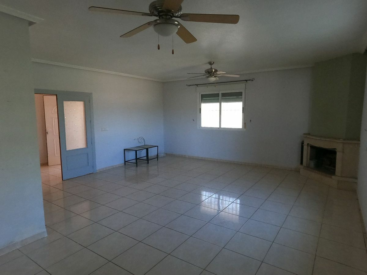 Villa In Dolores