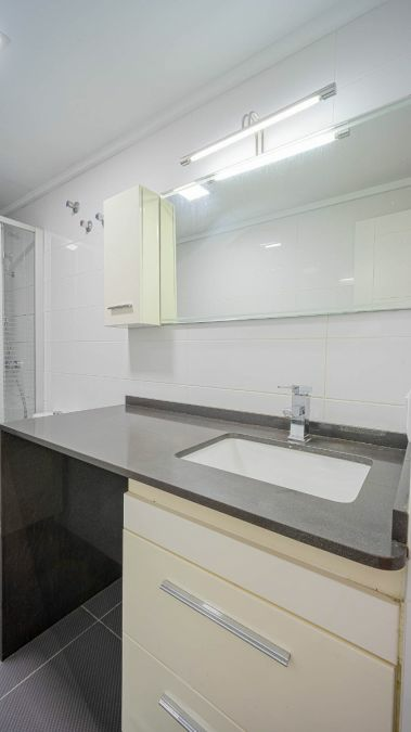 2-bedroom Apartment In Torrevieja, Spain (82 M²)