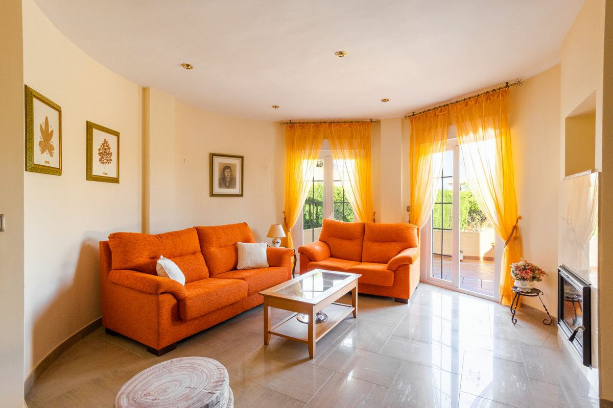 3-bedroom Villa In Cartagena, Spain (138 M²)