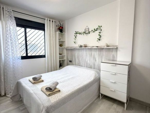 2-bedroom Apartment In Orihuela Costa, Spain (73 M²)