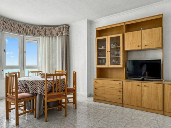 3-bedroom Apartment In Torrevieja, Spain (120 M²)