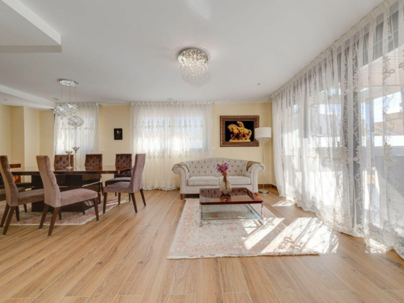 3-bedroom Villa In Orihuela Costa, Spain (461 M²)