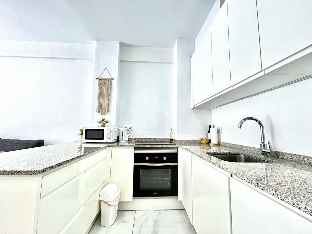2-bedroom Apartment In Orihuela Costa, Spain (53 M²)