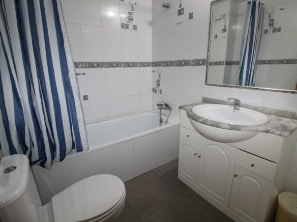 2-bedroom House In Gran Alacant, Spain (117 M²)