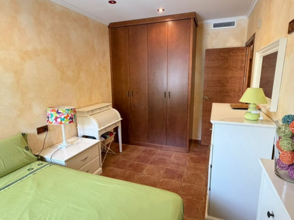 5-bedroom Villa In Orihuela, Spain (201 M²)