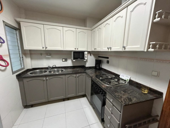 3-bedroom Apartment In Alicante, Spain (89 M²)