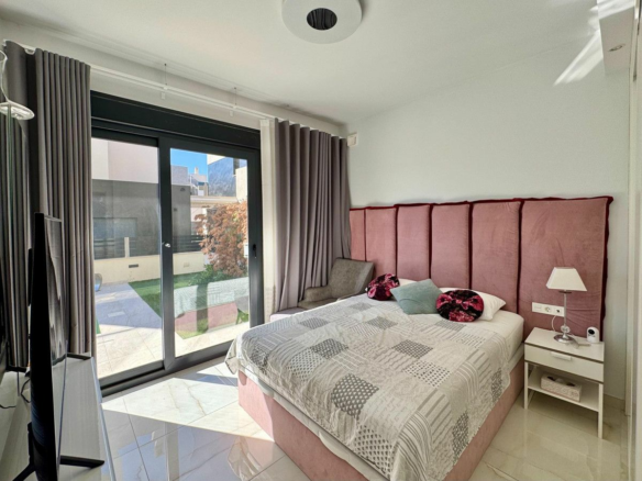 4-bedroom Villa In Orihuela Costa, Spain (271 M²)