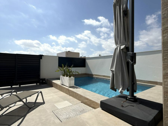 3-bedroom Villa In Los Montesinos, Spain (120 M²)