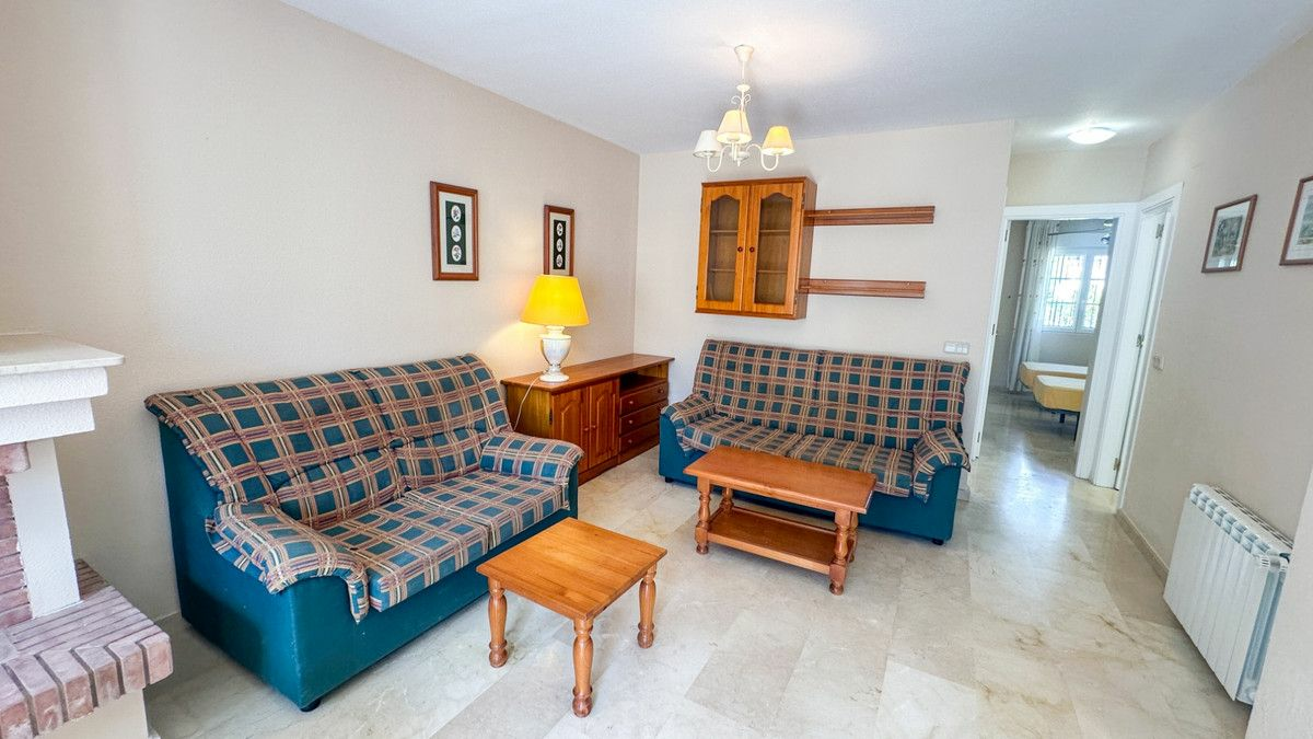 2-bedroom House In Orihuela Costa, Spain (64 M²)