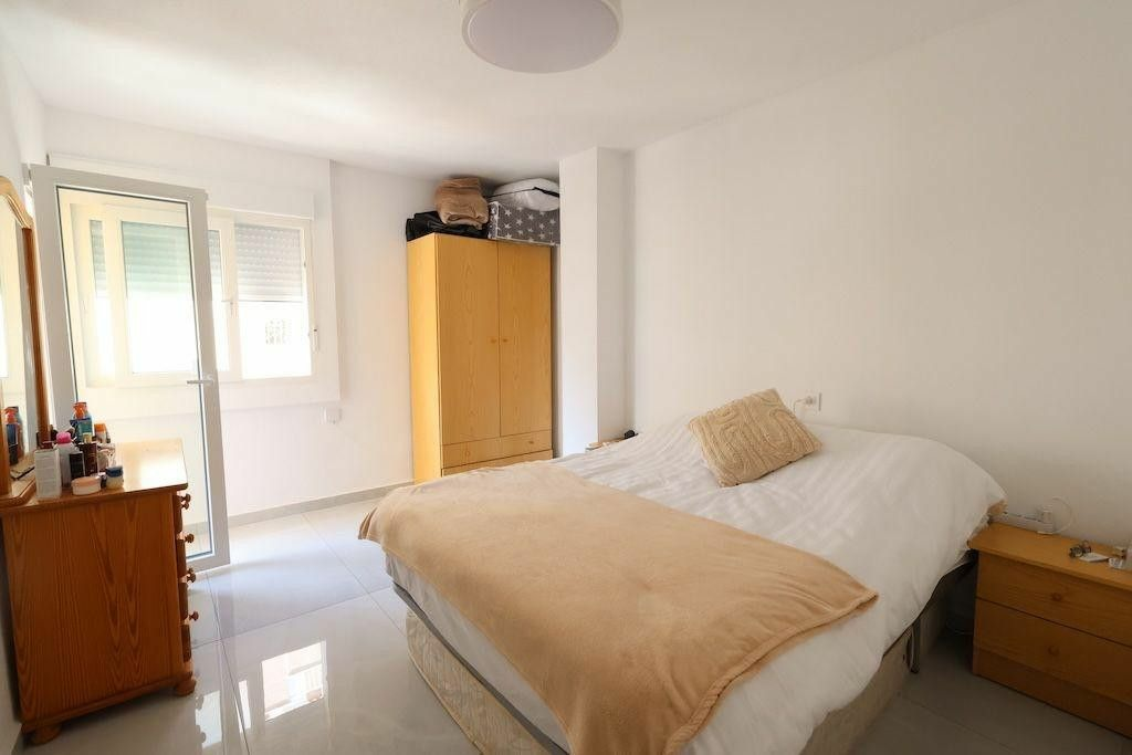 Apartment In Torrevieja