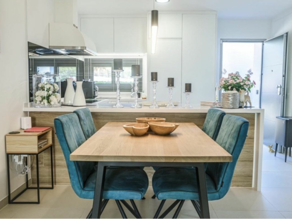 Apartment In Pilar De La Horadada