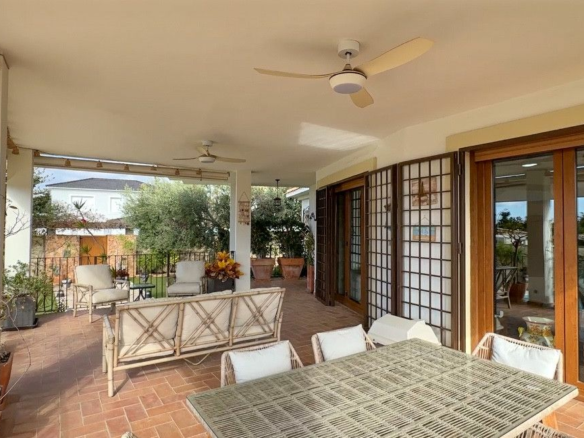 7-bedroom Villa In Orihuela Costa, Spain (450 M²)
