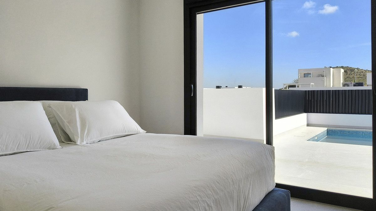 4-bedroom Villa In Rojales, Spain (265 M²)