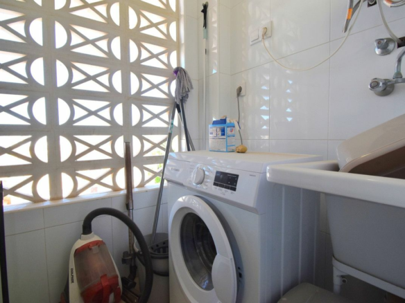 3-bedroom Apartment In Orihuela Costa, Spain (81 M²)