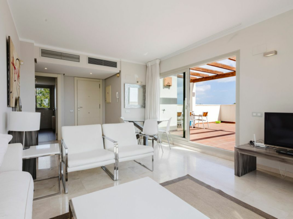 2-bedroom Apartment In Orihuela, Spain (100 M²)