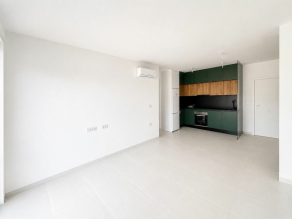 2-bedroom Apartment In San Miguel De Salinas, Spain (68 M²)