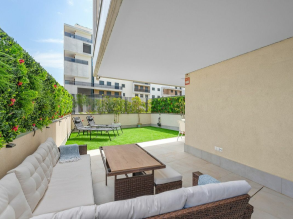 3-bedroom Apartment In Orihuela Costa, Spain (85 M²)
