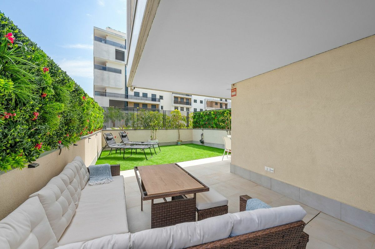 3-bedroom Apartment In Orihuela Costa, Spain (85 M²)