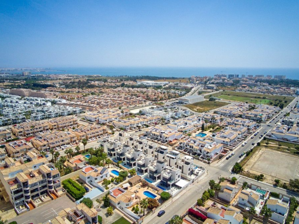 4-bedroom Villa In Orihuela Costa, Spain (203 M²)