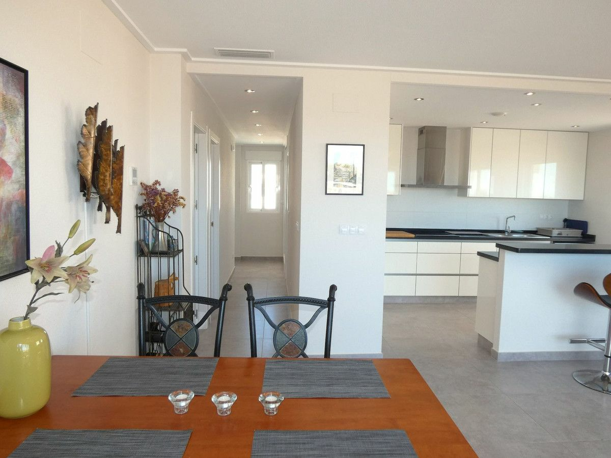 3-bedroom Apartment In Orihuela Costa, Spain (82 M²)