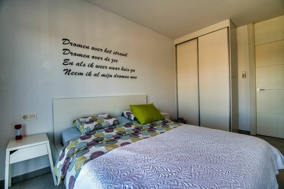 2-bedroom Apartment In Pilar De La Horadada, Spain (110 M²)