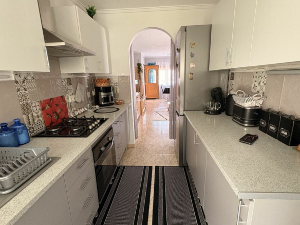 3-bedroom Villa In La Marina, Spain (95 M²)