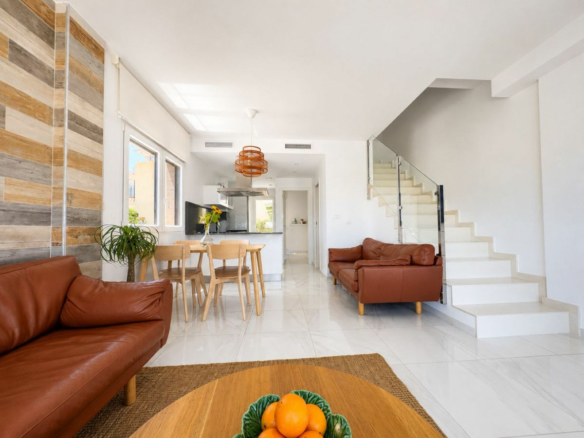 3-bedroom House In Torrevieja, Spain (106 M²)