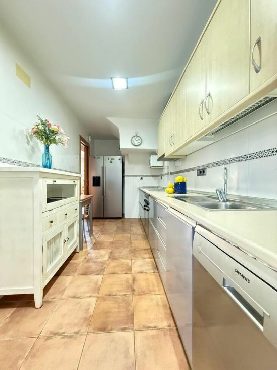 4-bedroom Villa In Pilar De La Horadada, Spain (155 M²)