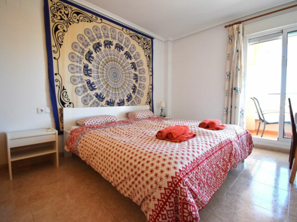 3-bedroom Apartment In Orihuela Costa, Spain (81 M²)