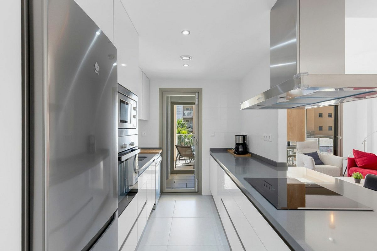 2-bedroom Apartment In Orihuela Costa, Spain (81 M²)