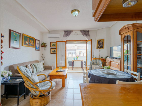 2-bedroom Apartment In Orihuela Costa, Spain (64 M²)