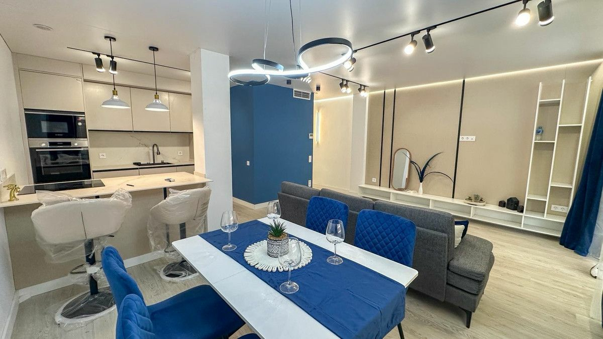 2-bedroom Apartment In Torrevieja, Spain (90 M²)
