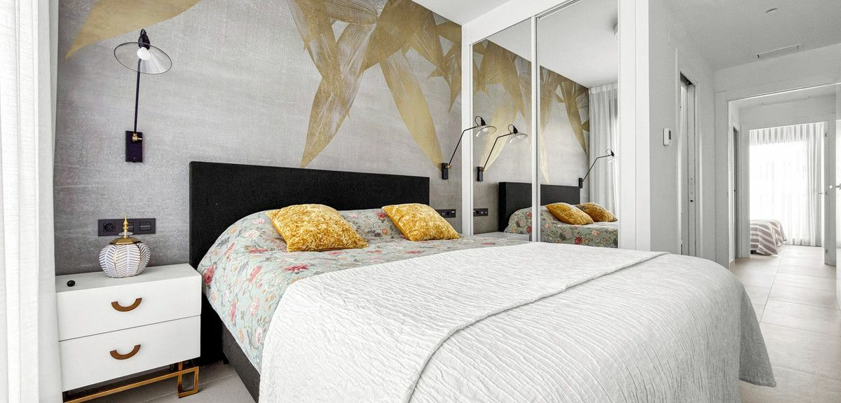 2-bedroom Apartment In Torrevieja, Spain (71 M²)