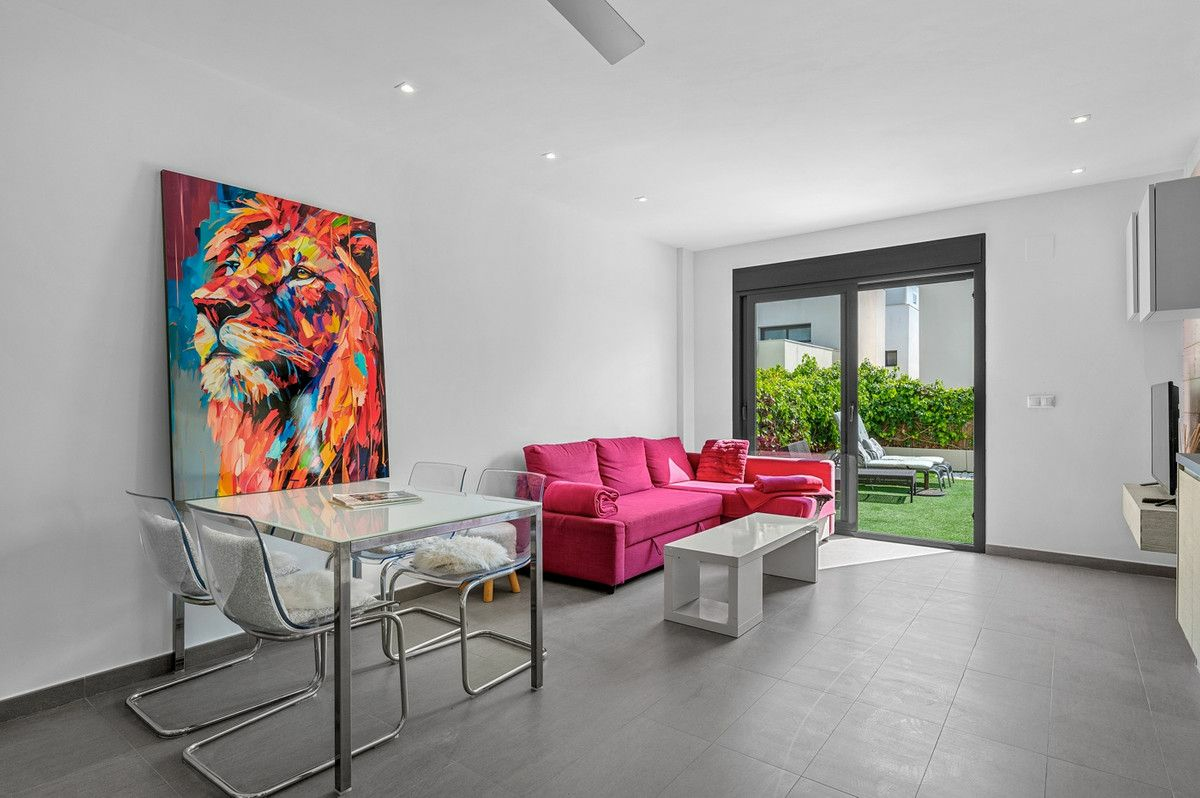 2-bedroom Villa In Rojales, Spain (92 M²)
