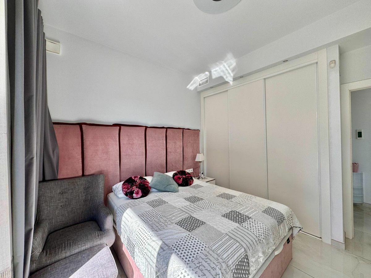4-bedroom Villa In Orihuela Costa, Spain (271 M²)