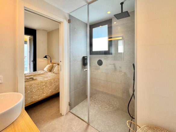 2-bedroom Apartment In San Miguel De Salinas, Spain (88 M²)