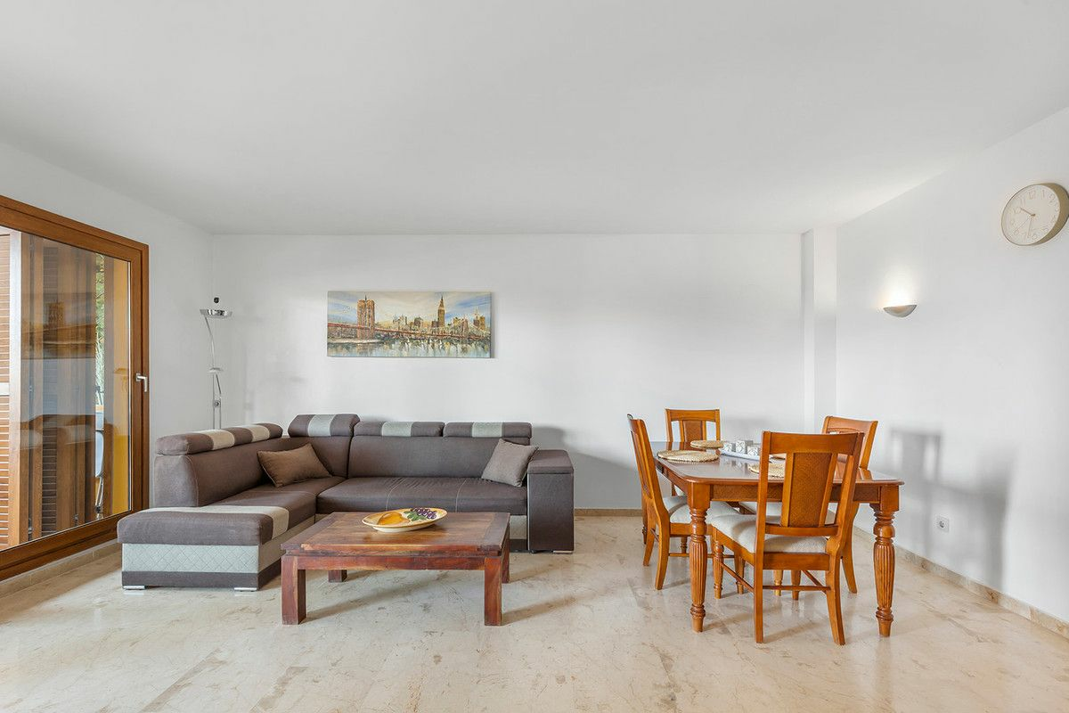 2-bedroom Apartment In Orihuela Costa, Spain (84 M²)