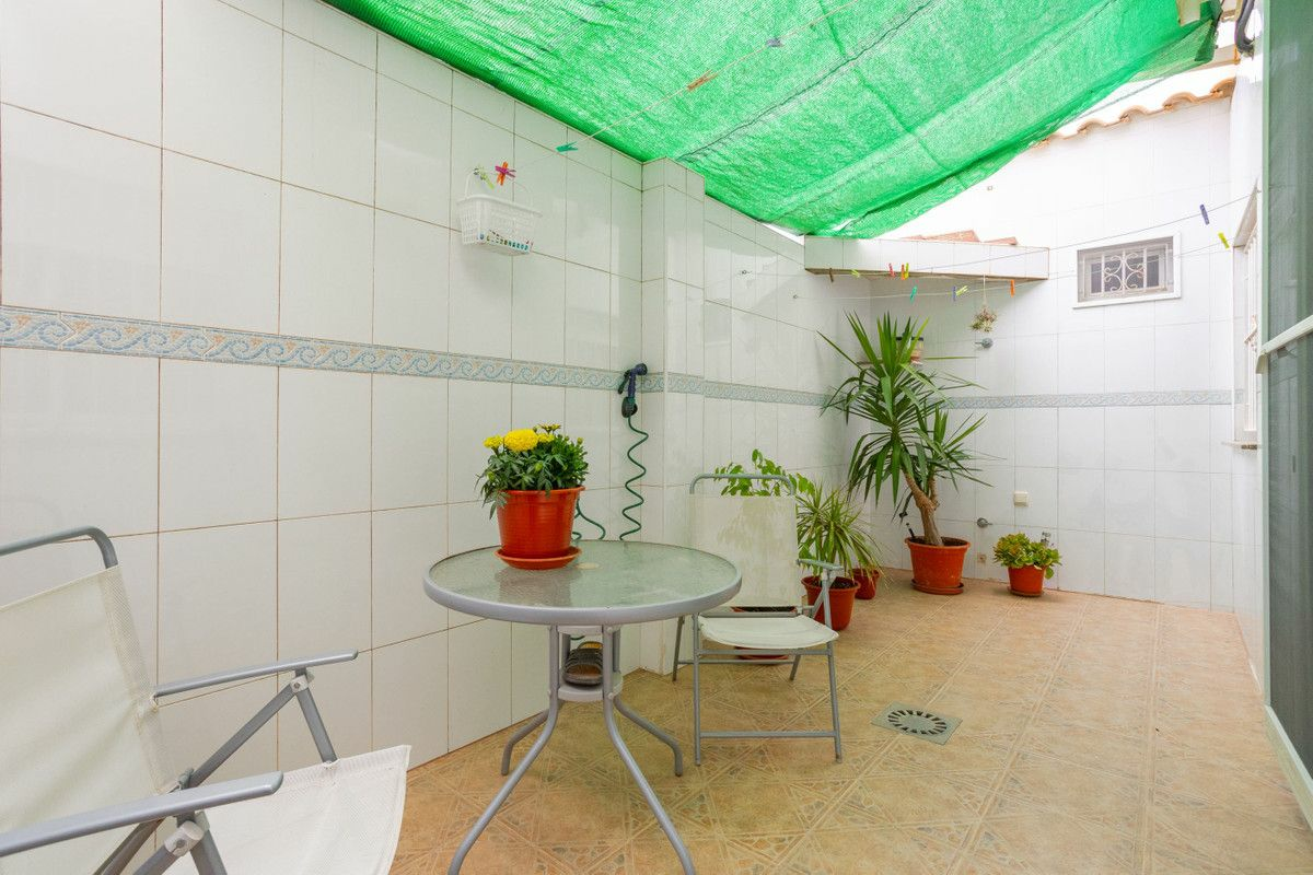 4-bedroom House In Los Alcázares, Spain (178 M²)