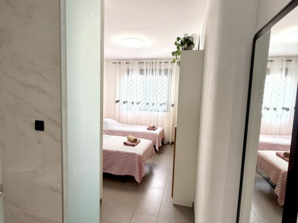 2-bedroom Apartment In Orihuela Costa, Spain (73 M²)