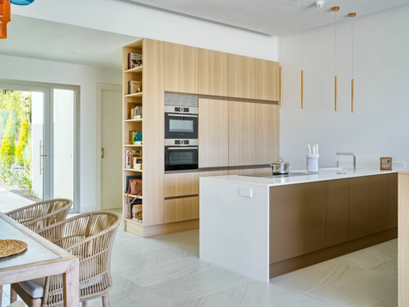 4-bedroom Villa In Orihuela, Spain (200 M²)