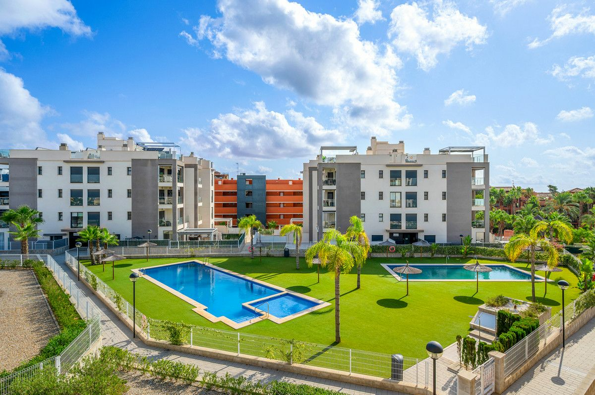 Apartment In Orihuela Costa