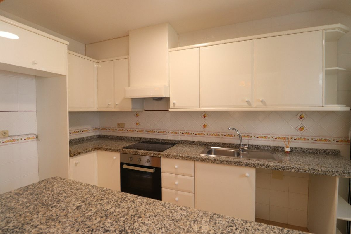 2-bedroom Villa In Orihuela Costa, Spain (63 M²)