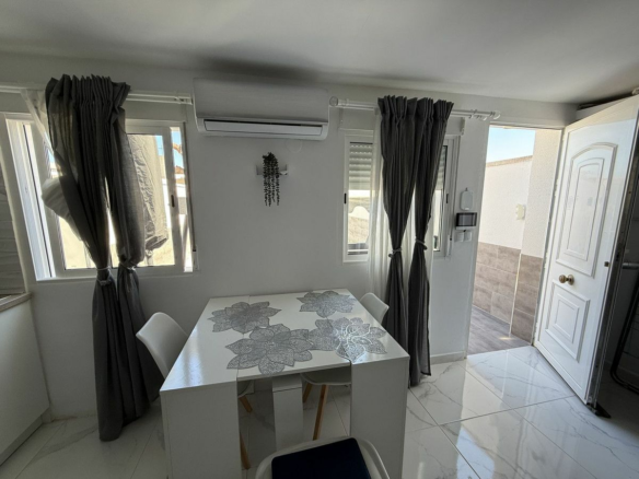 2-bedroom Villa In Torrevieja, Spain (57 M²)