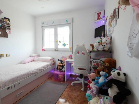 3-bedroom Apartment In Torrevieja, Spain (113 M²)